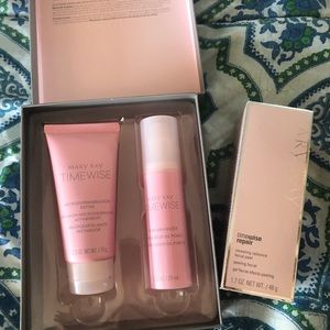 Marykay timewise microdermabrasion plus set & peel